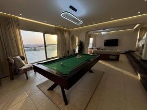 EG-CN-22 Four Rooms Nile View