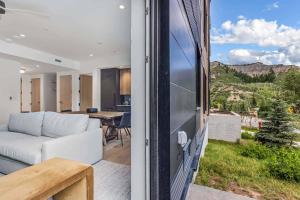 Electric Pass Lodge 108 by Snowmass Mountain Lodging