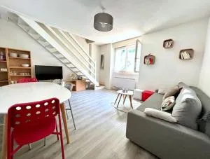 DUPLEX T4 clair, cosy et spacieux - 3 CHAMBRES 2 salles de bain CENTRE Cauterets VUE Pyrénées - 科特雷