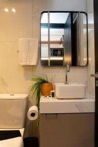 Flats Move - By EasyHost