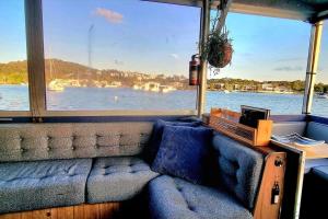 Liquid Spirit Noosaville houseboat " EXPERIENCE MORE "