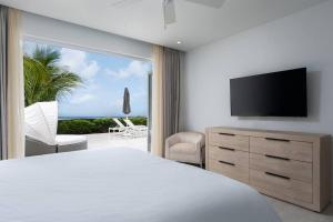 Westmoreland Luxury Villa, Pool, Sea Views, Beach Club Access