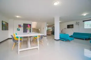 Casa con Piscina para grupos - Rodadero