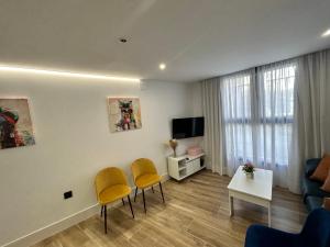 BAJO A habitación con literas Apartamentos JUAN ROBLEDO Centro Ciudad - 3hvězdičkové hotely ve městě Andújar