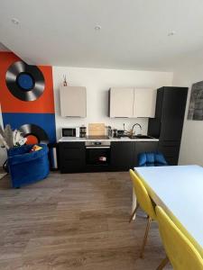 Villas Montreal, Maison petillante et accueillante : photos des chambres