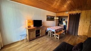 Appartements Residence Anges - Grand studio coin montagne sur les pistes - Balcon - Belle vue. MAE-7424 : photos des chambres