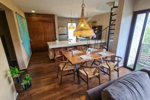 Bahari 2BR PH condo in Aldea Zama