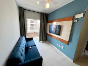 Apartamento completo, 3 quartos com ar condicionado, churrasqueira na sacada, piscina no cond, ao lado da Praia Grande e na cara do gol para a centralidade comercial turística do itaguá!