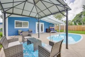 Mins from Anna Maria Island Bright Home with Pool! - Cedar Hammock
