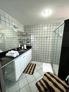 Apto com 4 suítes em Camboinha I