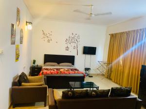 AR APARTMENTS -Siolim