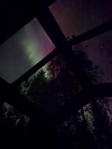 Sky Lodging - sleeping under the stars - private cottage