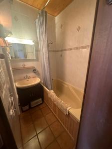 Appartements La Marmotte : photos des chambres