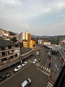 Apartamento 402, London Avenida 18 de fevereiro