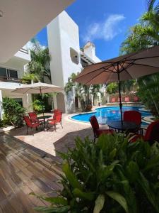 Penthouse 2BD 2BA with Private Rooftop and Plunge Pool