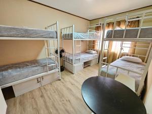 Hostel La Cali Inn