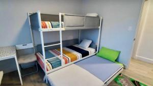 Disneyland Cozy Home 31 Day