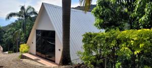 Cómoda y acogedora cerca al Pueblo