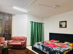 Tranquil Haven:King Bed, Ensuite, Master Bedroom