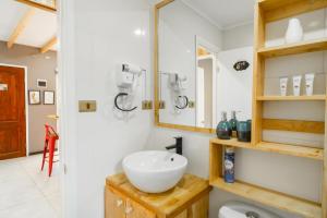 Pucón Rec-Lodge Cabaña Loro Tricahue