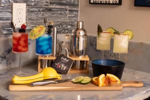 NEW! Pt Loma Paradise: Remodel - Pool – Game Room – WOW!