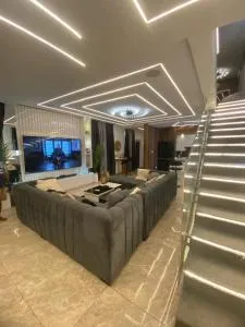 The City Landing Apartments At East Airport - Otele