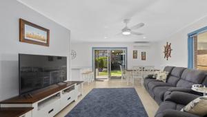 Marilyns - Budget family friendly, walk to beach