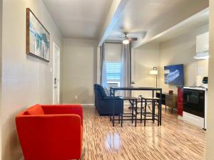 Delightful Location In Midtown!