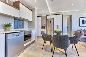 Masingita Towers Hotel, Luxurious Sunset Condo