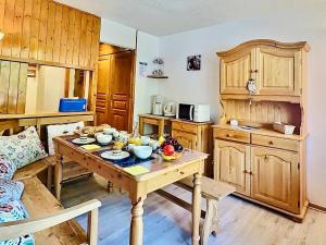 Val dIsère : Appartement 3 pièces, balcon, 6 pers. - FR-1-411-925