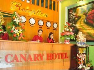 Canary Hue Hotel