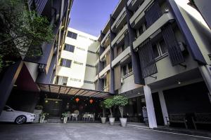 The Ratchathani Hotel