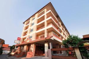 OYO 794 Nice Mum Lodge