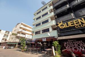 OYO 75381 Billabong Hotel