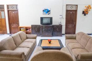 OYO 643 Al Thalib 8 Syariah