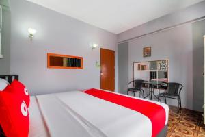 OYO 1006 F O Room