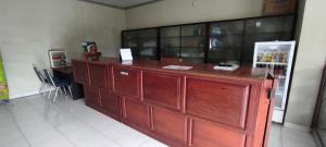 OYO 93051 Wisma Syariah Buloe Near Lapangan Abubakar Lambogo Batili Enrekang