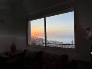 Sea-Facing Apartment with Balcony - Ajdir