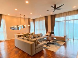 Genting Penthouse Vista Residences, 5BR & 5Baths, Up to 24Pax, Hill View, Bathtub, Streaming Device, Fully AC,4 Private Cars Park
