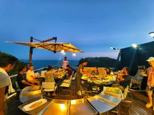 恵比寿島まで歩く1分広くゲストハウス無料駐車場温泉利用可能の宿 - Šimoda