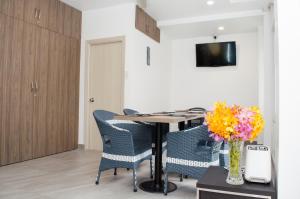 Restaurant, LeBlanc Hotel Saigon in Ho Chi Minh City