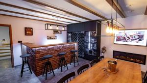 KANIZSAY - Family&Wine House