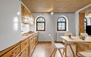 Nice Apartment In Egernsund With Wifi