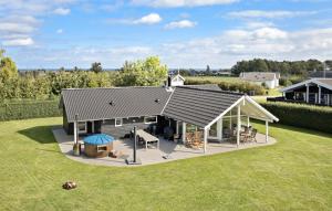 Holiday Home Thorsvej Otterup V