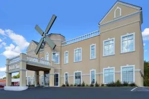 Dutch Inn - Collinsville