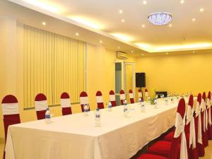 My Tra Riverside Hotel