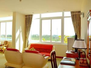 My Tra Riverside Hotel