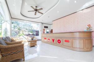 OYO 918 Kachapol Hotel