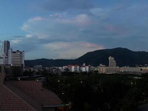Ilmare Patong Place