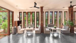 La Residence Blanc D Angkor